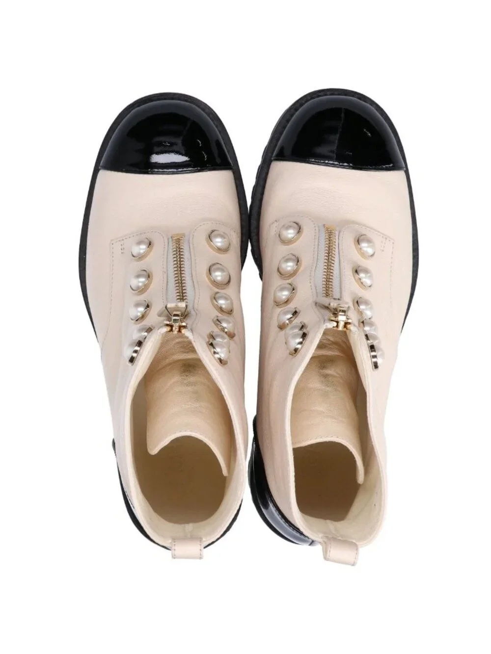 Chanel Pearl CC Logo Patent Leather Short Boots 36c